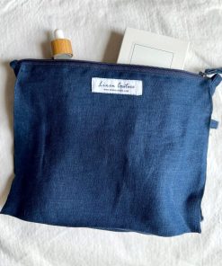 nachtblaue Kosmetiktasche aus Ökotex Leinen, Linen Couture mit Inhalt