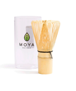 moya-tee-matcha-bambus-besen-chasen-grüntee-front-bio-leodin-onlineshop