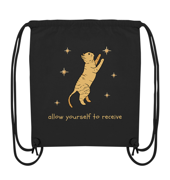Schwarzer Organic Turnbeutel mit Katze und Sternen sowie Schriftzug „allow yourself to receive“
