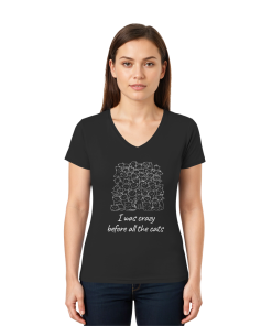 Damen V-Neck Katzen T-Shirt „all the cats“ in Schwarz mit weißem Aufdruck am Model getragen