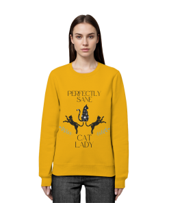 Frau trägt goldgelbes Cat Lady Sweatshirt Damen mit stylishem Katzenprint