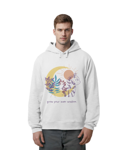 Mann trägt weißen Unisex Hoodie mit Katzenmotiv und spirituellem Design