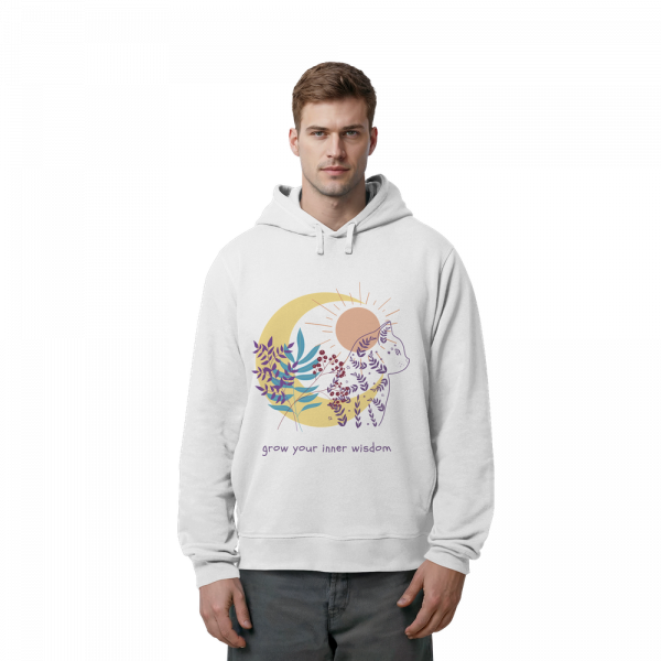 Mann trägt weißen Unisex Hoodie mit Katzenmotiv und spirituellem Design