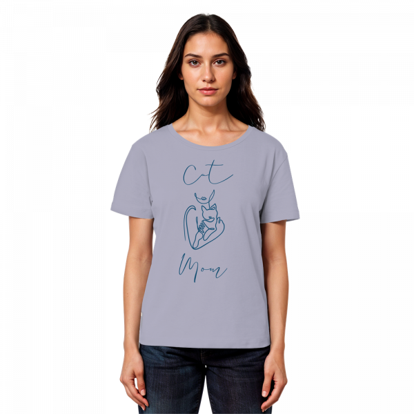 Model trägt lavendelfarbenes Cat Mom Damen T-Shirt mit minimalistischem Katzenprint