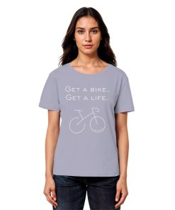 Model trägt lavendelfarbenes Rennrad T-Shirt Damen mit minimalistischem Bike Motiv