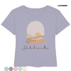 Lila Sommer Shirt Damen mit minimalistischem Sonnenuntergang Design