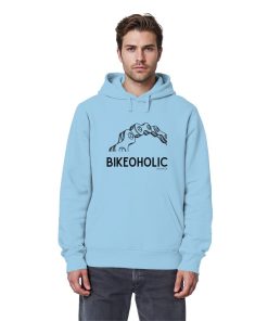 Männliches Model trägt hellblauen Fahrrad Hoodie mit minimalistischem Bike Design
