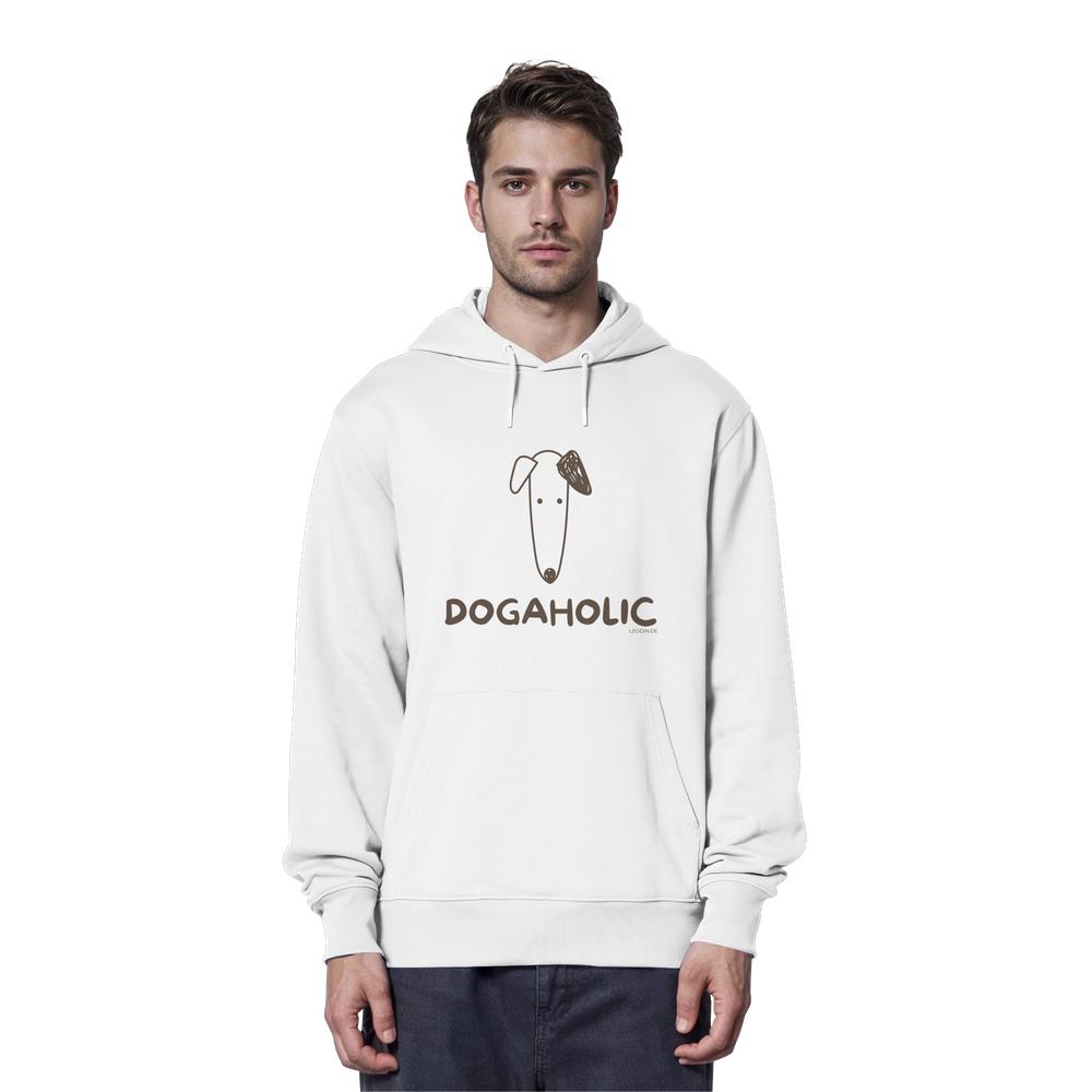 Mann trägt weißen Unisex Bio-Hoodie mit DOGAHOLIC-Schriftzug und minimalistischem Hundemotiv