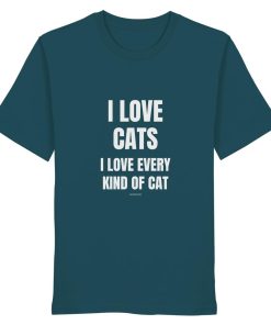 Blaugrünes Unisex Bio Shirt mit Aufdruck „I love cats I love every kind of cat“ auf weißem Hintergrund