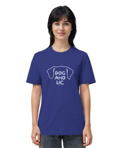 Frau trägt dunkelblaues Unisex T-Shirt mit Line-Art-Hundemotiv