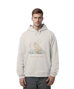 Mann trägt Vintage weißen Hoodie mit spirituellem Katzen Design