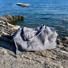Graue Leinen Strandtasche Asphalt Grau am Meer