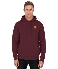 Dunkelroter Unisex Hunde Hoodie an Mann mit Pfotenprint vorne