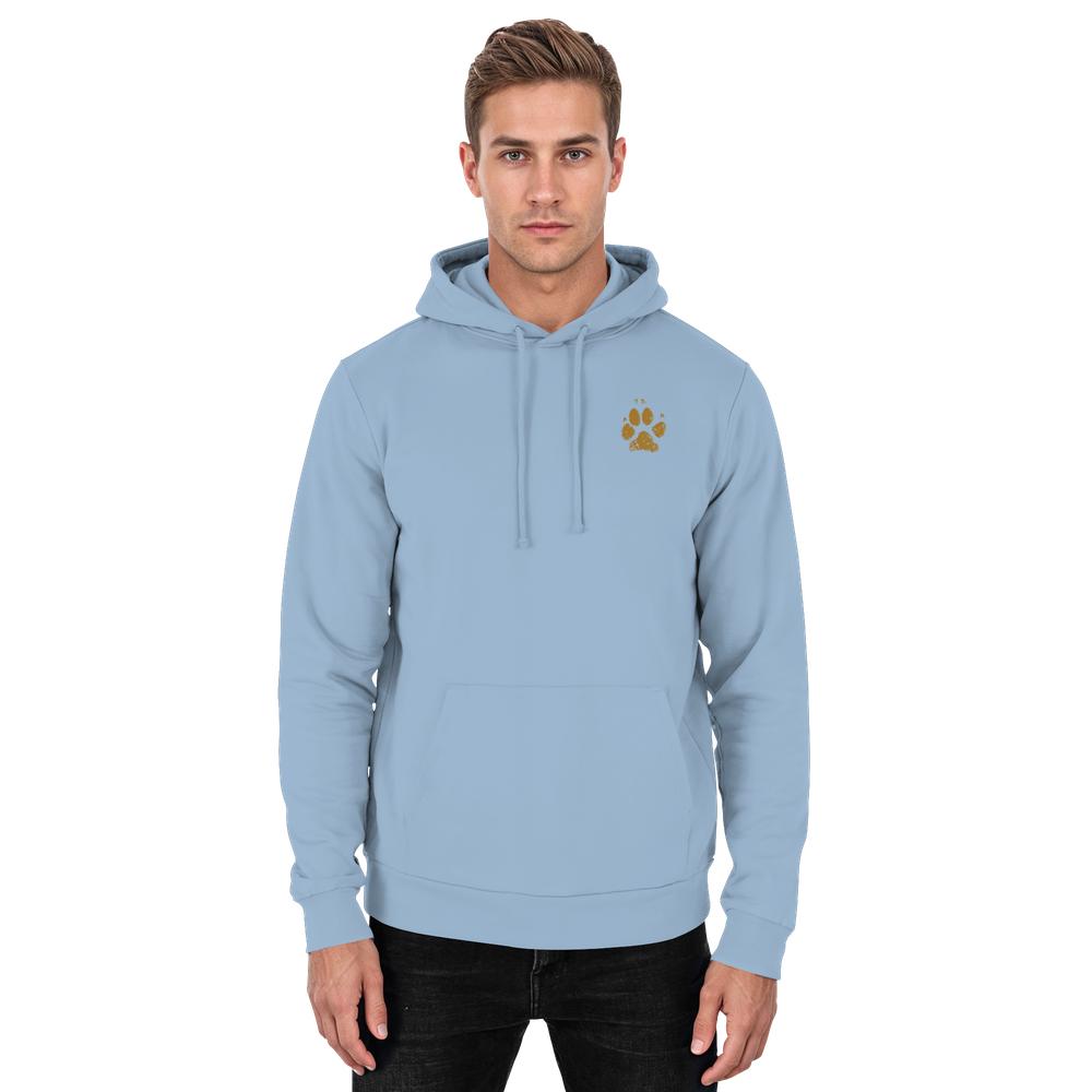 Himmelblauer Unisex Hunde Hoodie an Mann mit kleinem Pfotenprint vorne