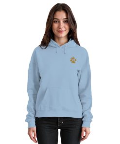 Himmelblauer Unisex Hunde Hoodie an Frau mit Pfotenprint vorne