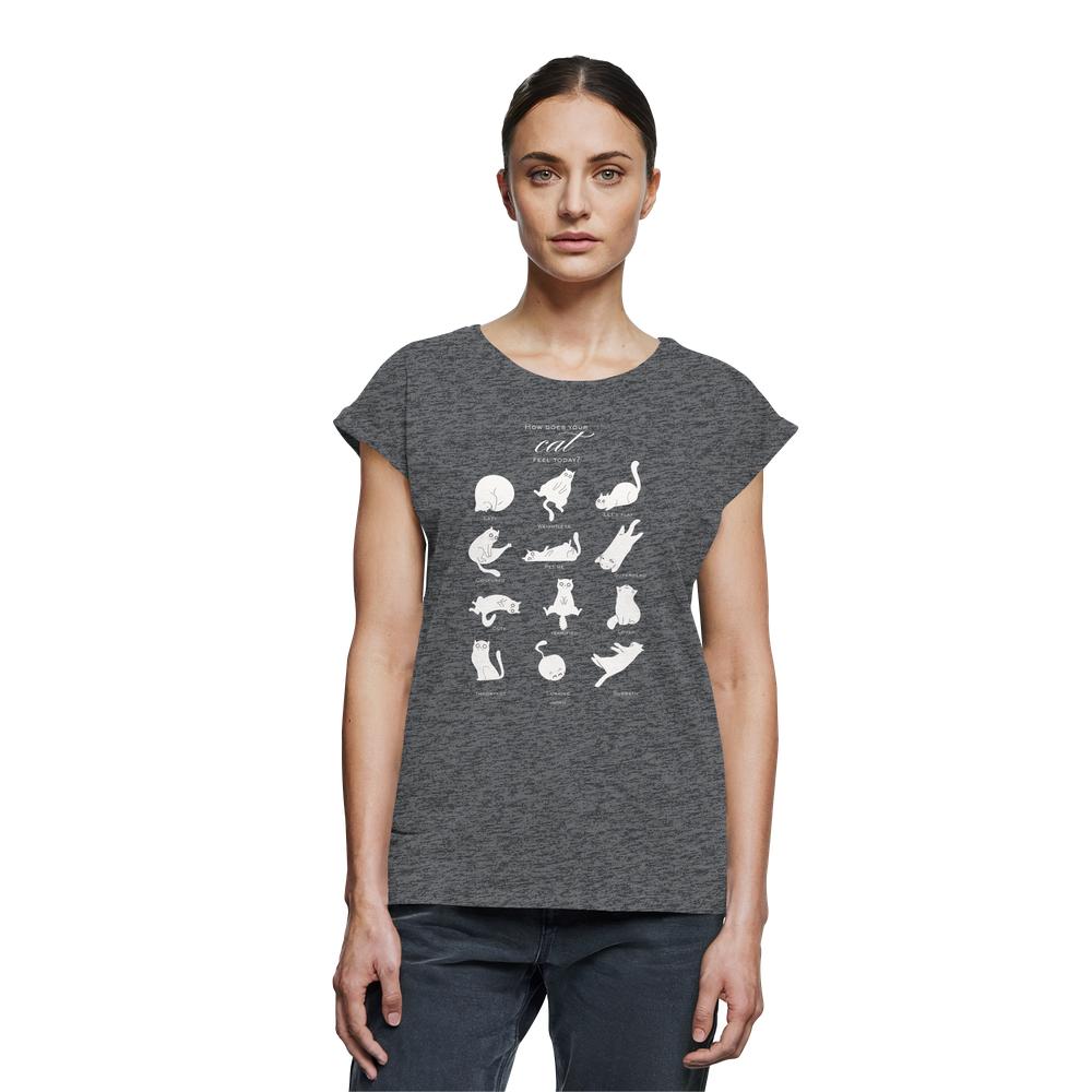 Frau trägt anthrazit meliertes Catmoods T-Shirt mit hellem Katzenprint